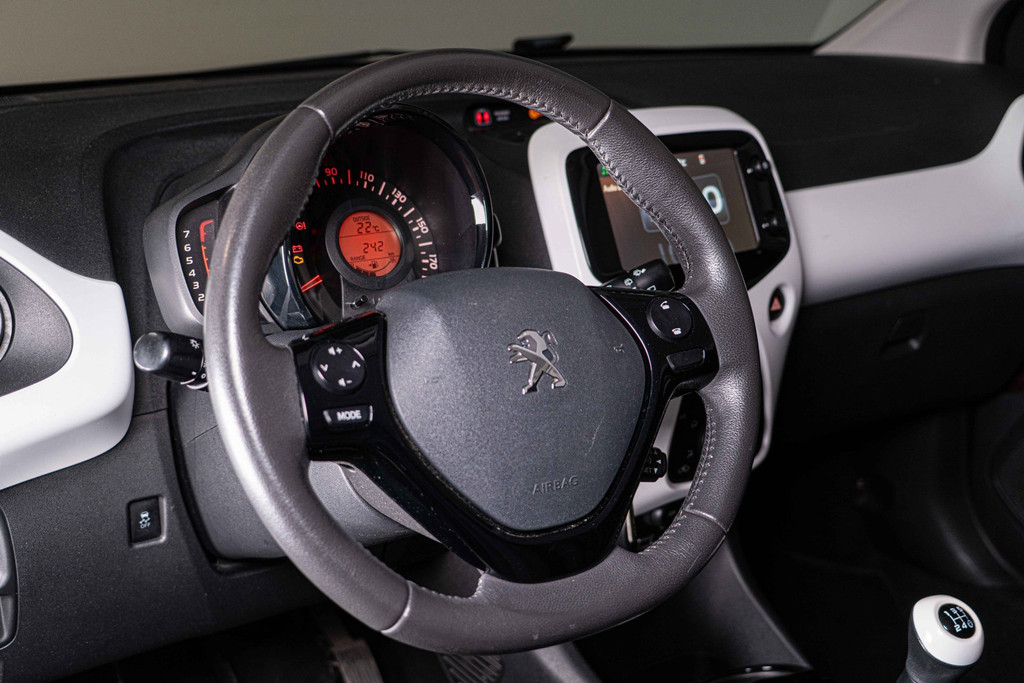 Peugeot 108 1.0 e-VTi Allure TOP! | Cabrio | Airco | Multimedia 54655057-28.jpg | Autobedrijf van Geel