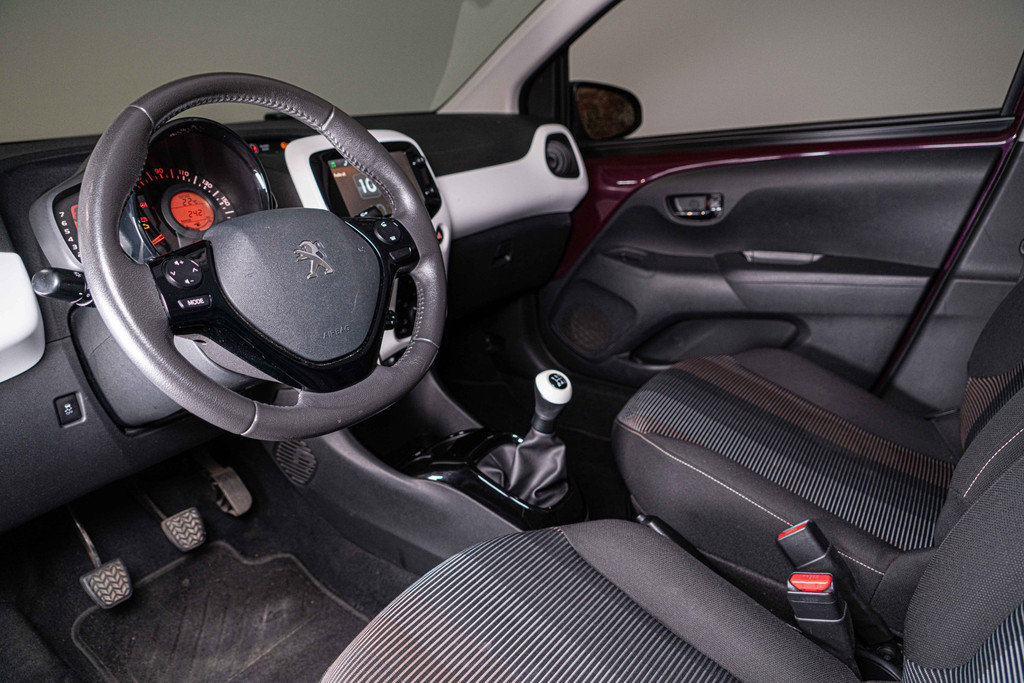 Peugeot 108 1.0 e-VTi Allure TOP! | Cabrio | Airco | Multimedia 54655057-29.jpg | Autobedrijf van Geel