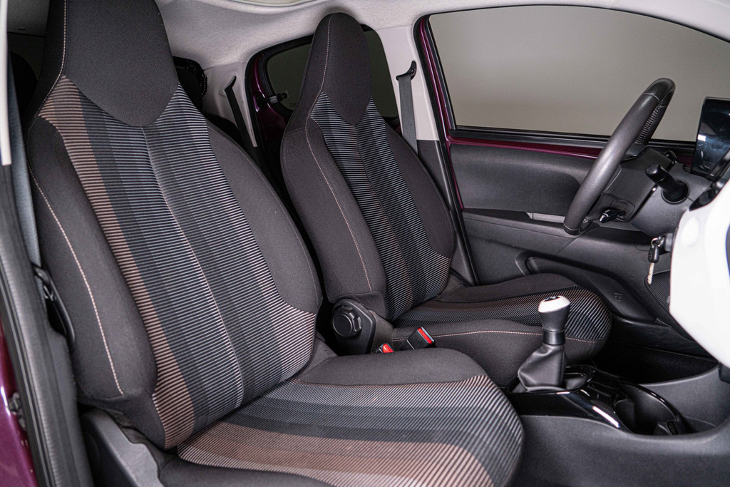 Peugeot 108 1.0 e-VTi Allure TOP! | Cabrio | Airco | Multimedia 54655057-37.jpg | Autobedrijf van Geel