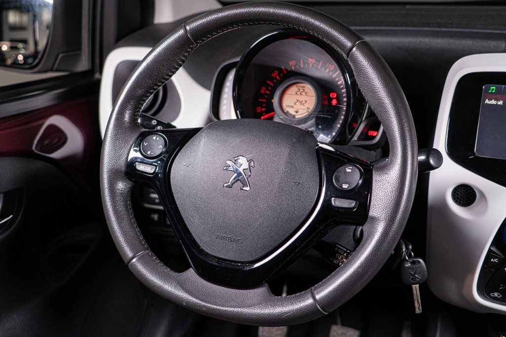 Peugeot 108 1.0 e-VTi Allure TOP! | Cabrio | Airco | Multimedia 54655057-42.jpg | Autobedrijf van Geel