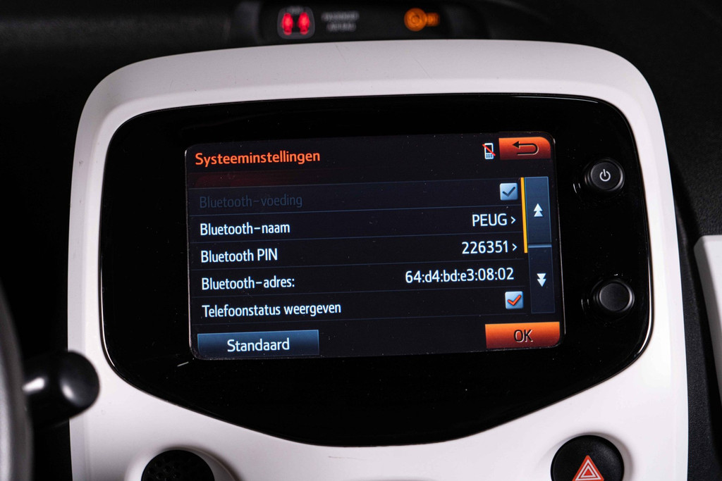 Peugeot 108 1.0 e-VTi Allure TOP! | Cabrio | Airco | Multimedia 54655057-54.jpg | Autobedrijf van Geel