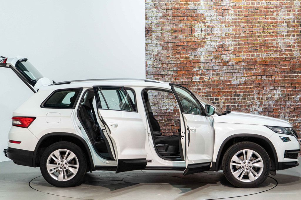 Škoda Kodiaq 1.4 TSI Ambition Business | Trekhaak | Adaptive Cruise Control | Achteruitrijcamera 54751282-18.jpg | Autobedrijf van Geel