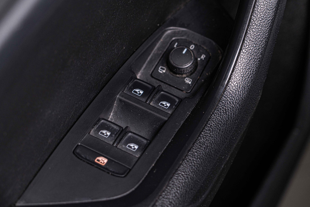 Škoda Kodiaq 1.4 TSI Ambition Business | Trekhaak | Adaptive Cruise Control | Achteruitrijcamera 54751282-29.jpg | Autobedrijf van Geel