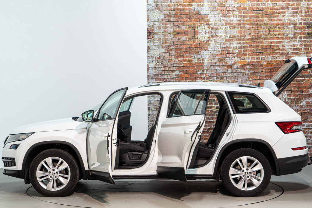 Škoda Kodiaq 1.4 TSI Ambition Business | Trekhaak | Adaptive Cruise Control | Achteruitrijcamera 54751282-8.jpg | Autobedrijf van Geel