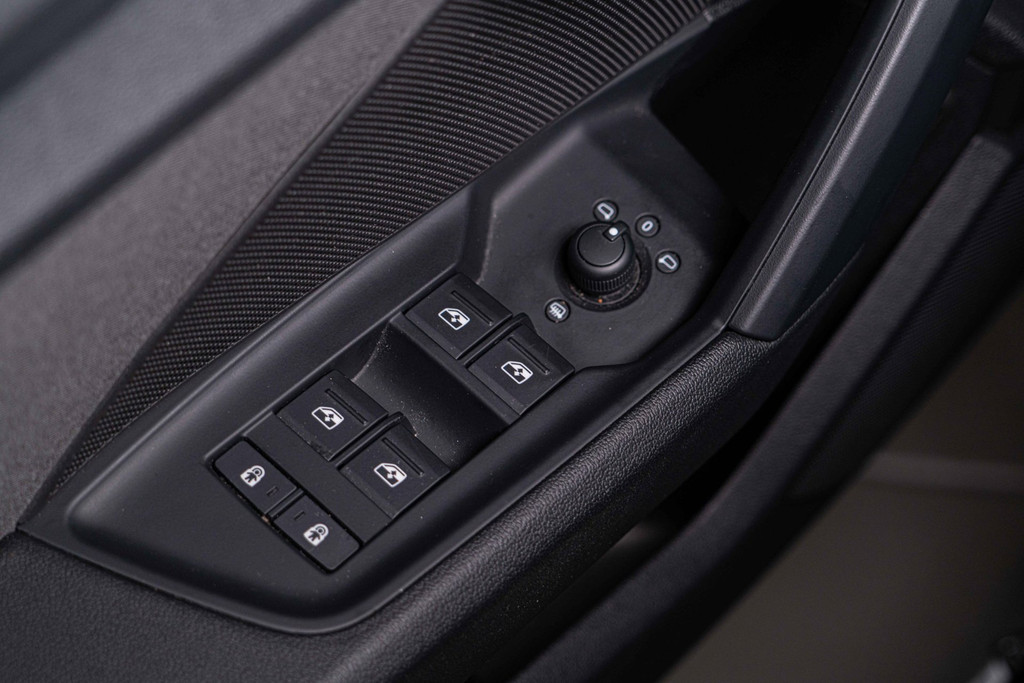 Audi A3 Sportback 40 TFSI e | Cruise Control Adaptief Stop&Go | Keyless Entry/Start | LM 18" | LED | Virtual Cockpit 54893573-28.jpg | Autobedrijf van Geel