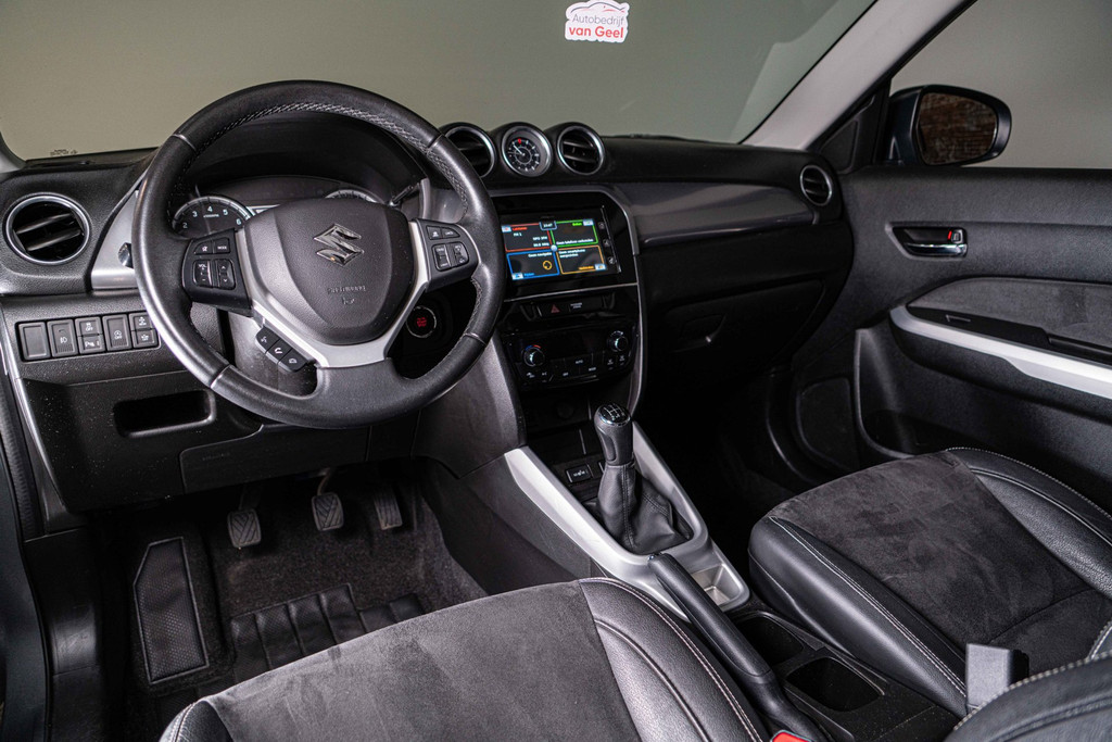 Suzuki Vitara 1.6 High Executive 54971560-26.jpg | Autobedrijf van Geel