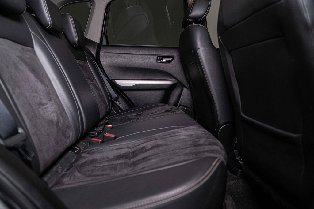 Suzuki Vitara 1.6 High Executive 54971560-30.jpg | Autobedrijf van Geel