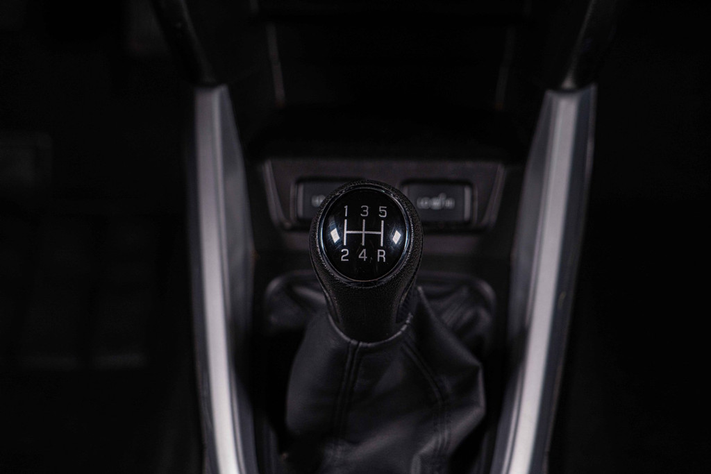 Suzuki Vitara 1.6 High Executive 54971560-37.jpg | Autobedrijf van Geel