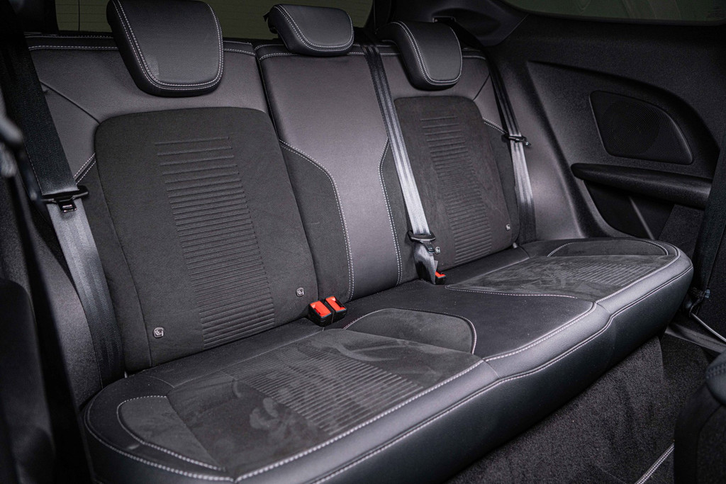 Ford Fiesta 1.5 EcoBoost ST-3 | B&O | Cruise Control | Pano | Winterpack 54972288-32.jpg | Autobedrijf van Geel