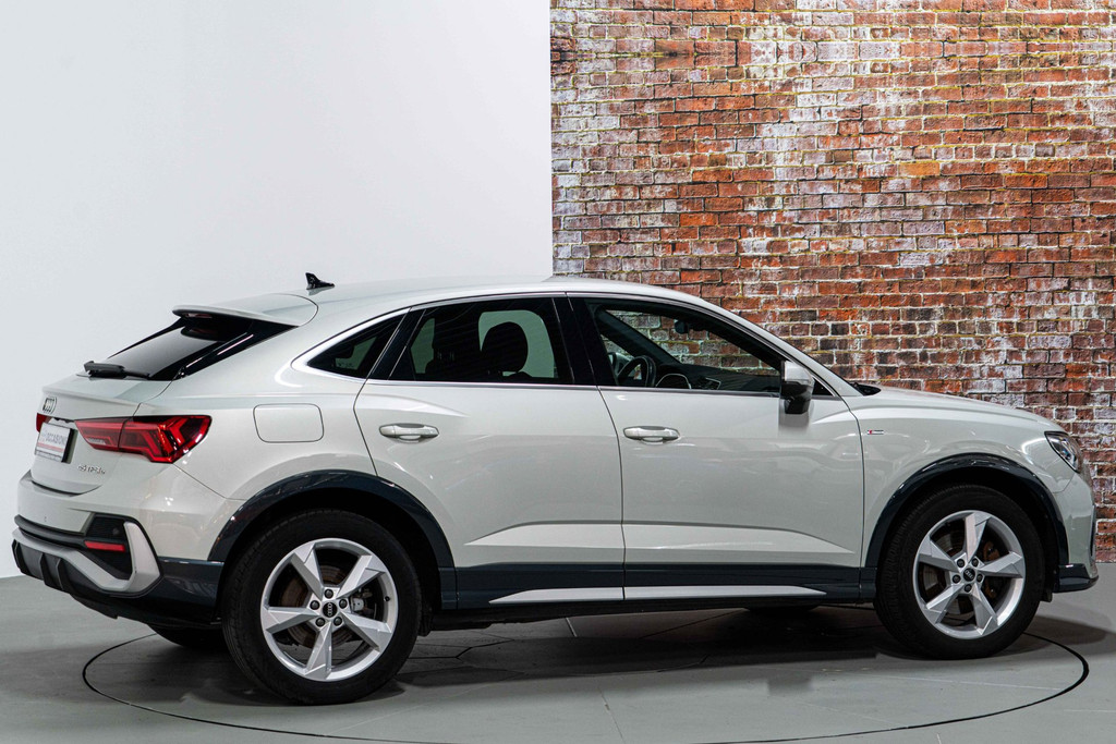Audi Q3 Sportback 45 TFSI e S Edition 55371909-14.jpg | Autobedrijf van Geel