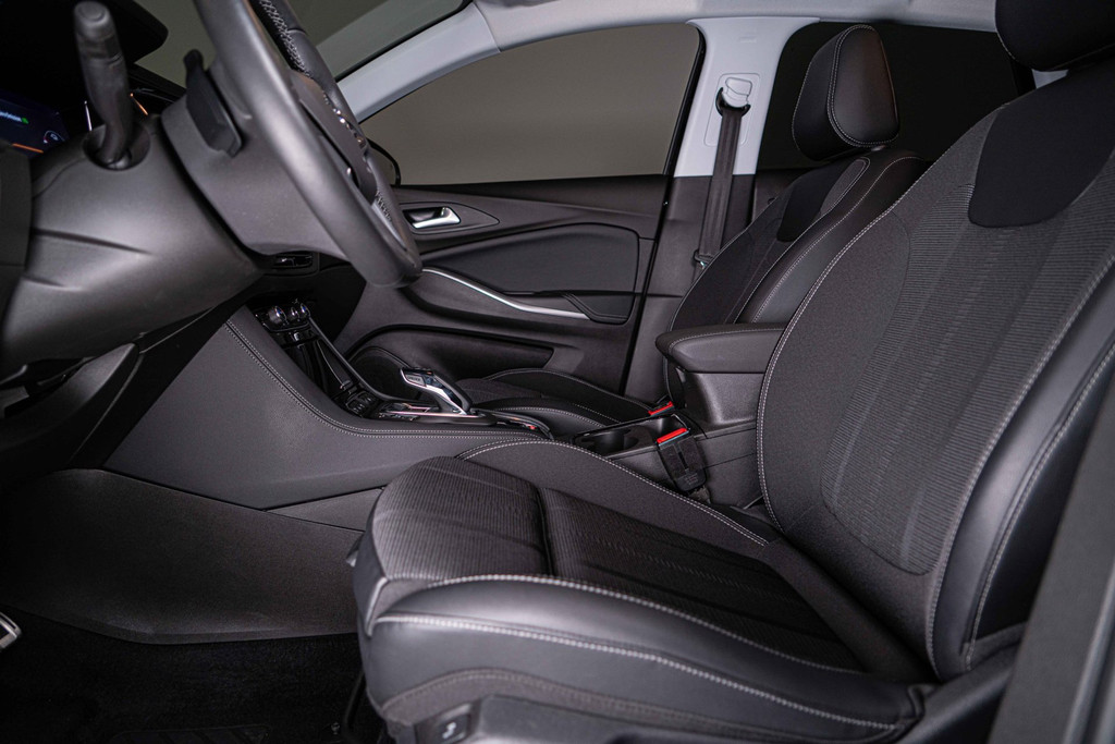 Opel Grandland 1.6 Turbo Plug-In Hybrid Business Elegance 55835144-25.jpg | Autobedrijf van Geel