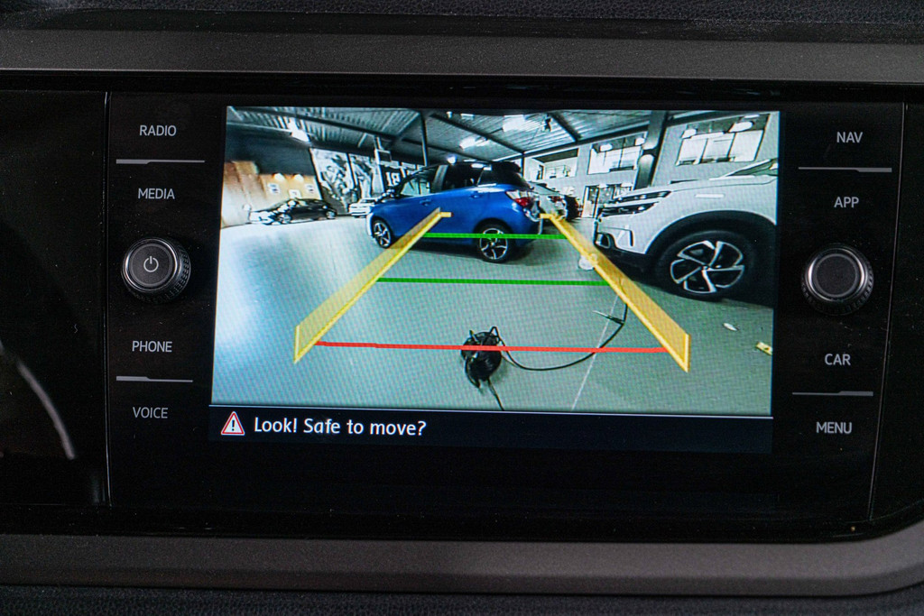 Volkswagen Polo 1.0 TSI Comfortline | Achteruitrij camera | Navi 56096963-20.jpg | Autobedrijf van Geel