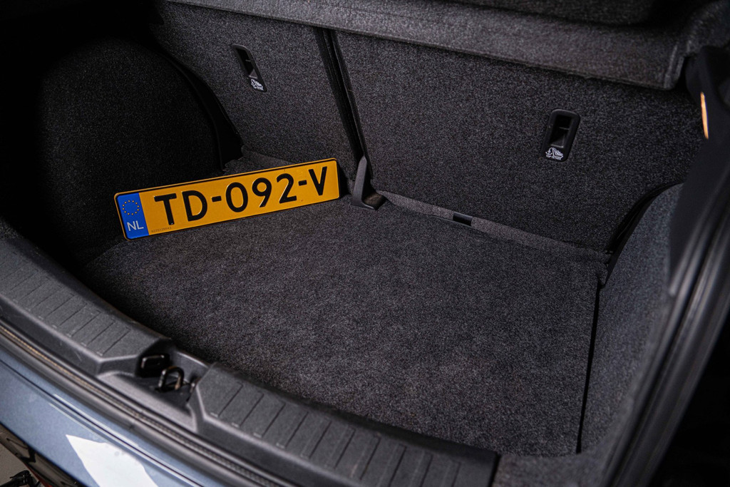 Nissan Micra 0.9 IG-T Bose Personal Edition | Cruise Control | Camera | LED | Keyless-GO 56134637-23.jpg | Autobedrijf van Geel