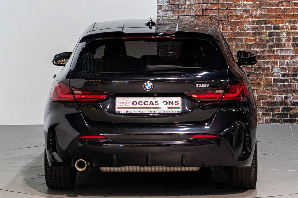 BMW 1-serie 118i High Executive | M Sport | Cruise Control | Achteruitrijcamera | LED 56154316-13.jpg | Autobedrijf van Geel