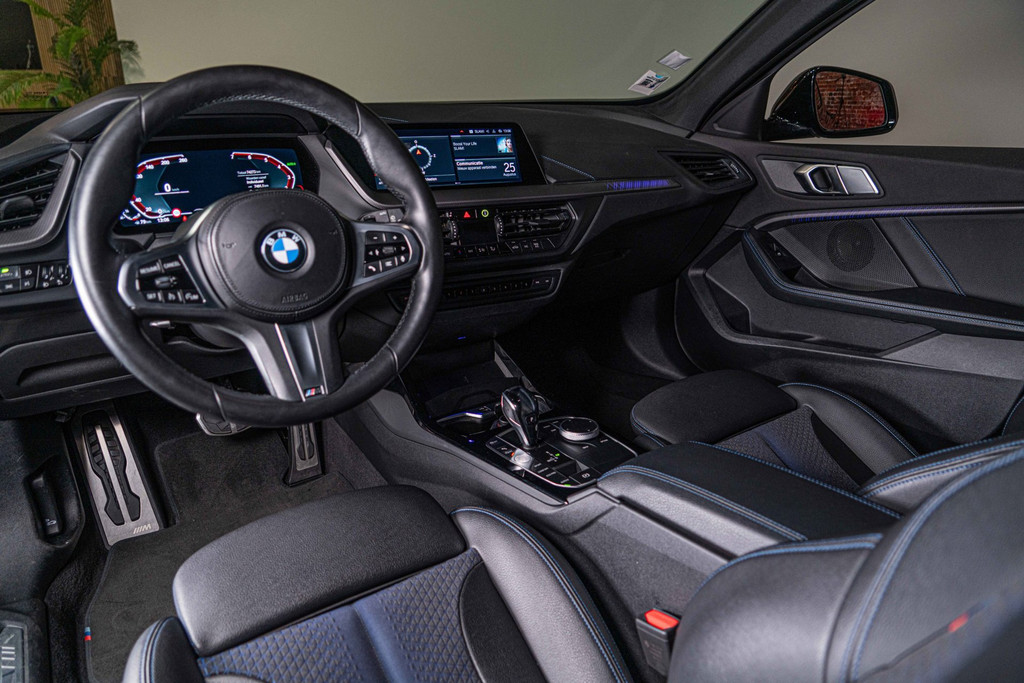 BMW 1-serie 118i High Executive | M Sport | Cruise Control | Achteruitrijcamera | LED 56154316-27.jpg | Autobedrijf van Geel
