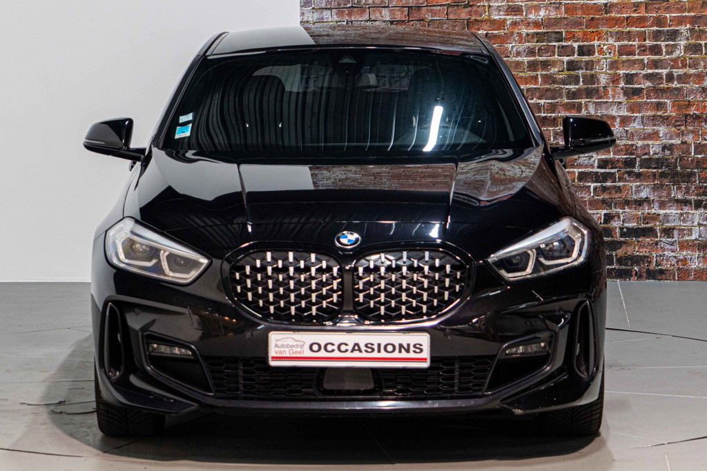 BMW 1-serie 118i High Executive | M Sport | Cruise Control | Achteruitrijcamera | LED 56154316-3.jpg | Autobedrijf van Geel