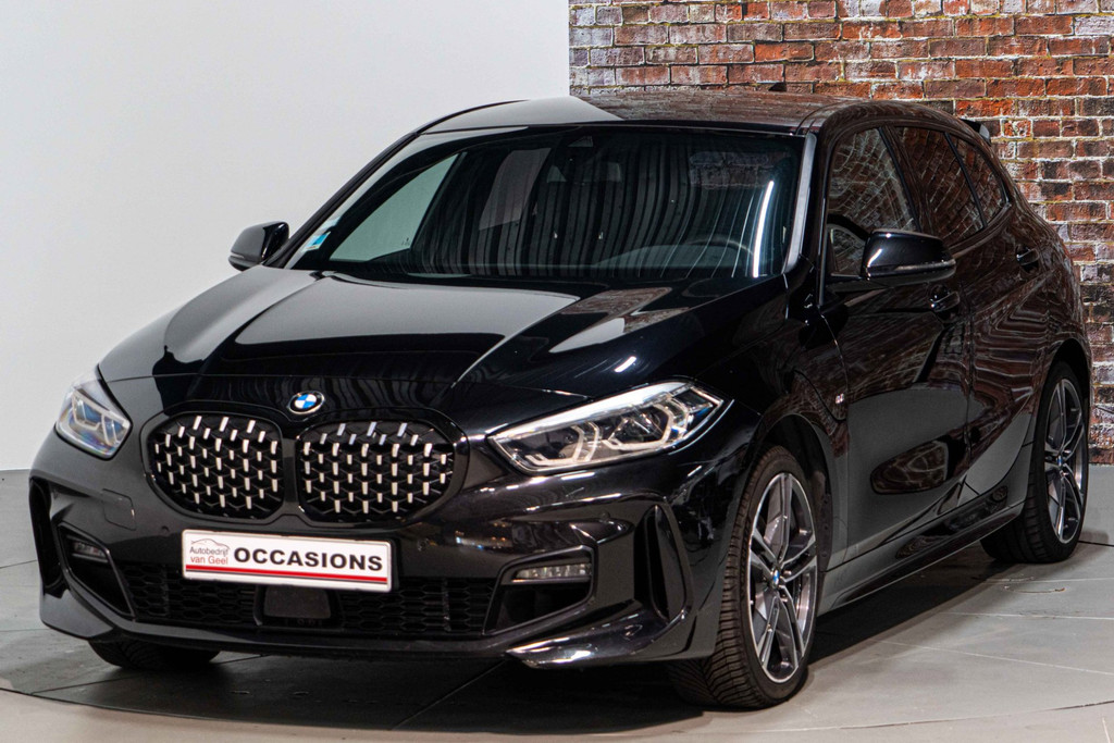 BMW 1-serie 118i High Executive | M Sport | Cruise Control | Achteruitrijcamera | LED 56154316-4.jpg | Autobedrijf van Geel