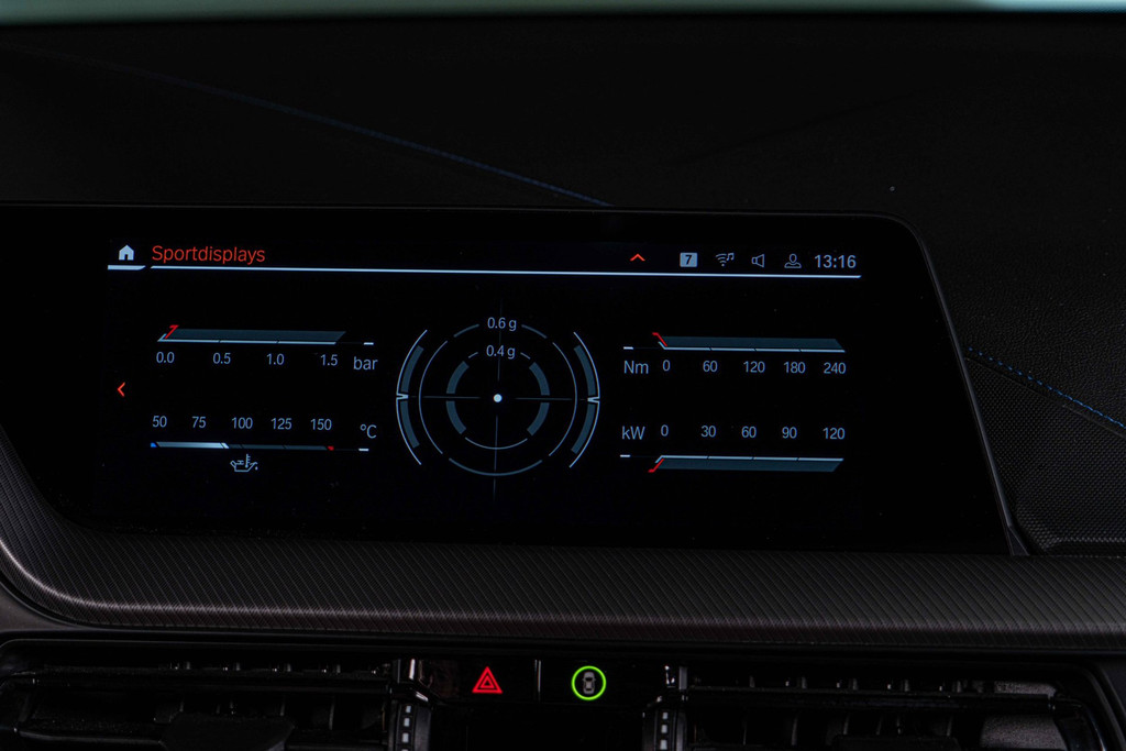 BMW 1-serie 118i High Executive | M Sport | Cruise Control | Achteruitrijcamera | LED 56154316-47.jpg | Autobedrijf van Geel
