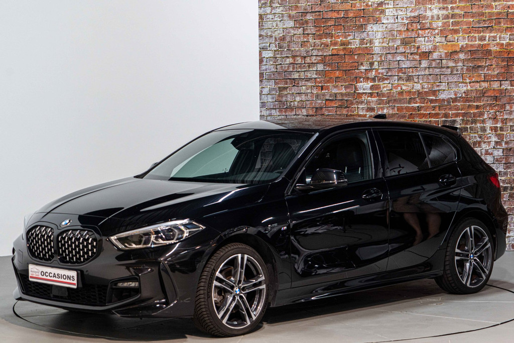 BMW 1-serie 118i High Executive | M Sport | Cruise Control | Achteruitrijcamera | LED 56154316-5.jpg | Autobedrijf van Geel
