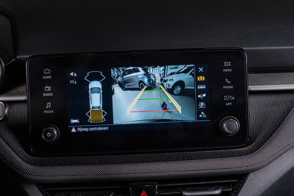 Škoda Fabia 1.0 TSI Business Edition | Cruise Control | Achteruitrijcamera | LED 56154813-25.jpg | Autobedrijf van Geel