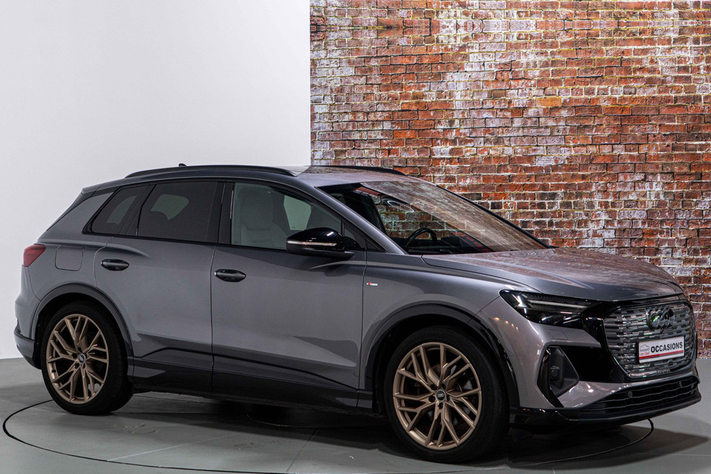 Audi Q4 e-tron 35 Launch edition S Competition 55 kWh | Panoramadak | Adaptive Cruise Control | LM 56191178-15.jpg | Autobedrijf van Geel