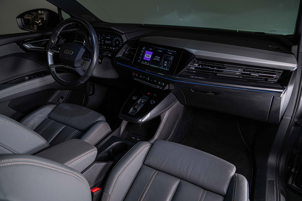 Audi Q4 e-tron 35 Launch edition S Competition 55 kWh | Panoramadak | Adaptive Cruise Control | LM 56191178-22.jpg | Autobedrijf van Geel