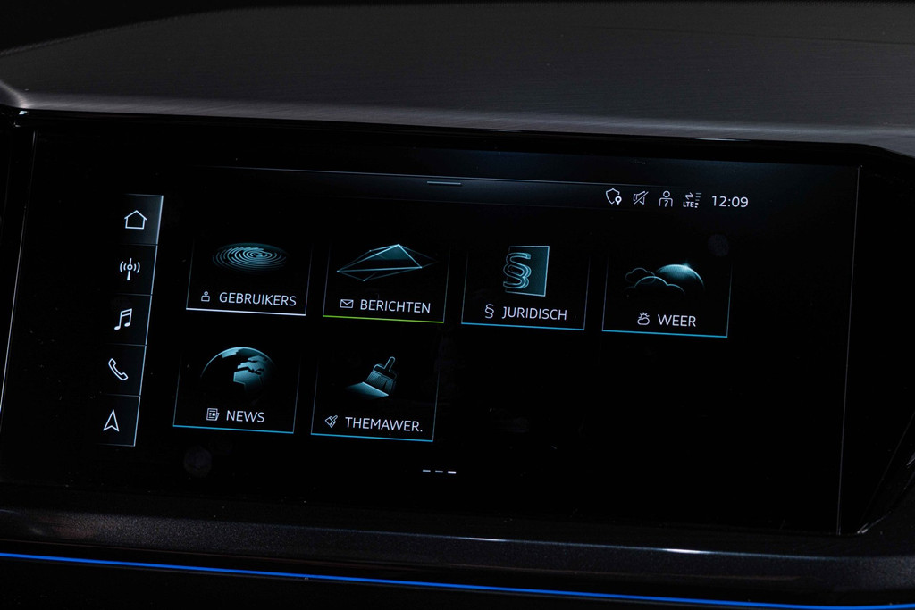 Audi Q4 e-tron 35 Launch edition S Competition 55 kWh | Panoramadak | Adaptive Cruise Control | LM 56191178-26.jpg | Autobedrijf van Geel