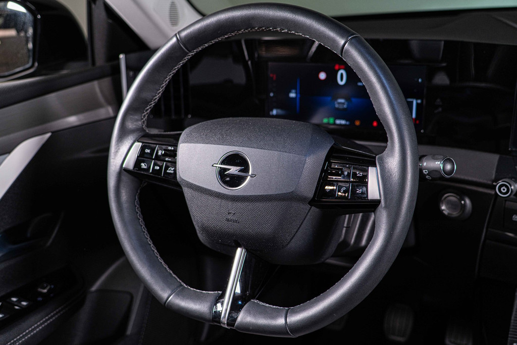 Opel Astra 1.2 GS Line | Adaptive Cruise Control | Achteruitrijcamera | LM 56281577-23.jpg | Autobedrijf van Geel