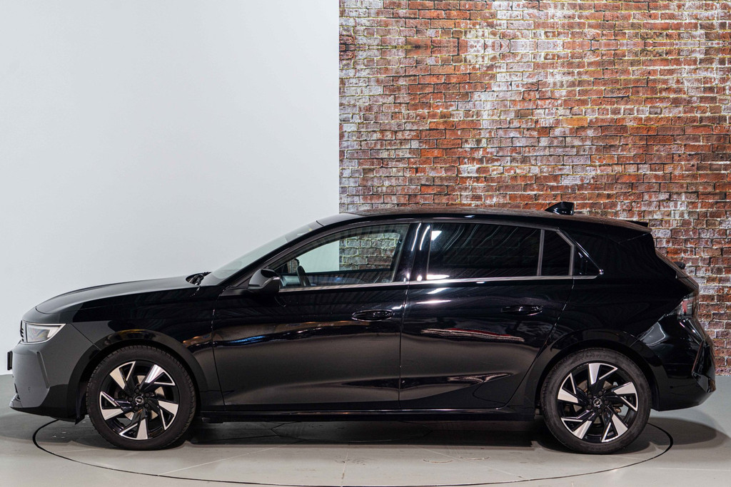 Opel Astra 1.2 GS Line | Adaptive Cruise Control | Achteruitrijcamera | LM 56281577-6.jpg | Autobedrijf van Geel