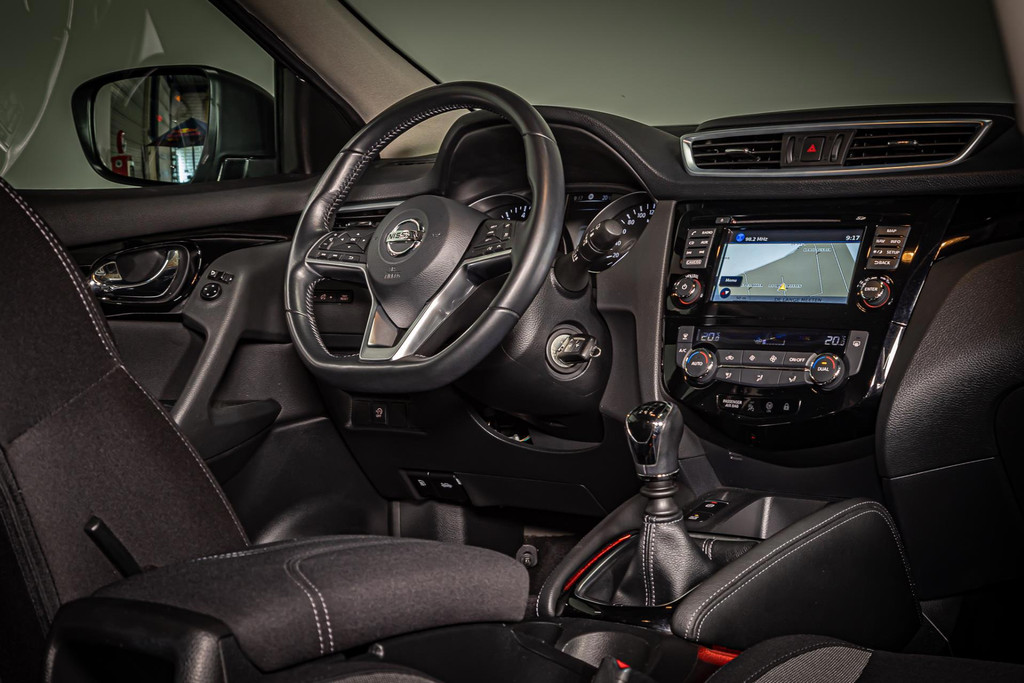 Nissan QASHQAI 1.2 Acenta I Navigatie I Cruise controle I Rijklaarprijs 56302315-2.jpg | Autobedrijf van Geel