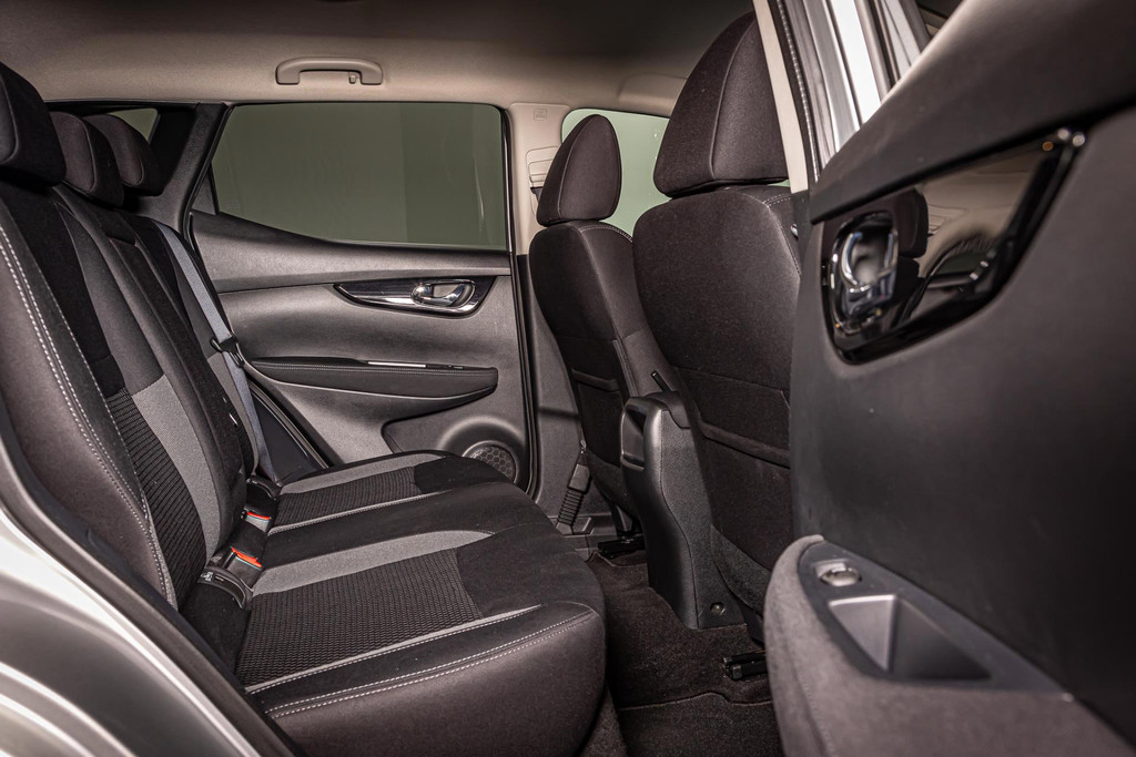 Nissan QASHQAI 1.2 Acenta I Navigatie I Cruise controle I Rijklaarprijs 56302315-21.jpg | Autobedrijf van Geel