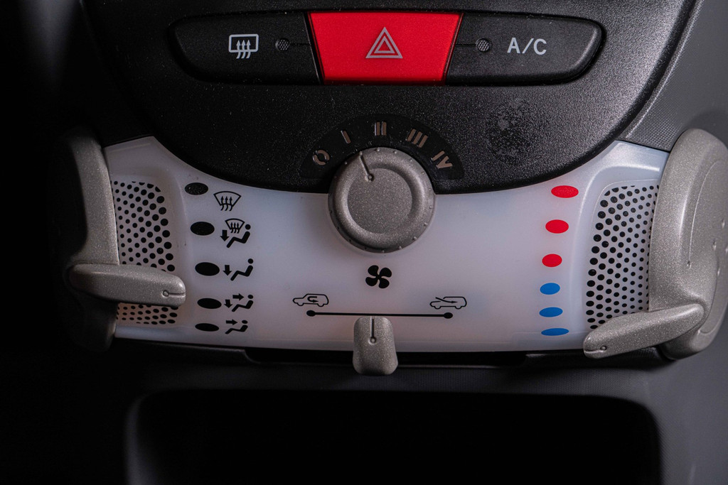 Peugeot 107 1.0-12V XS | Airco | Rijklaar 56548925-15.jpg | Autobedrijf van Geel