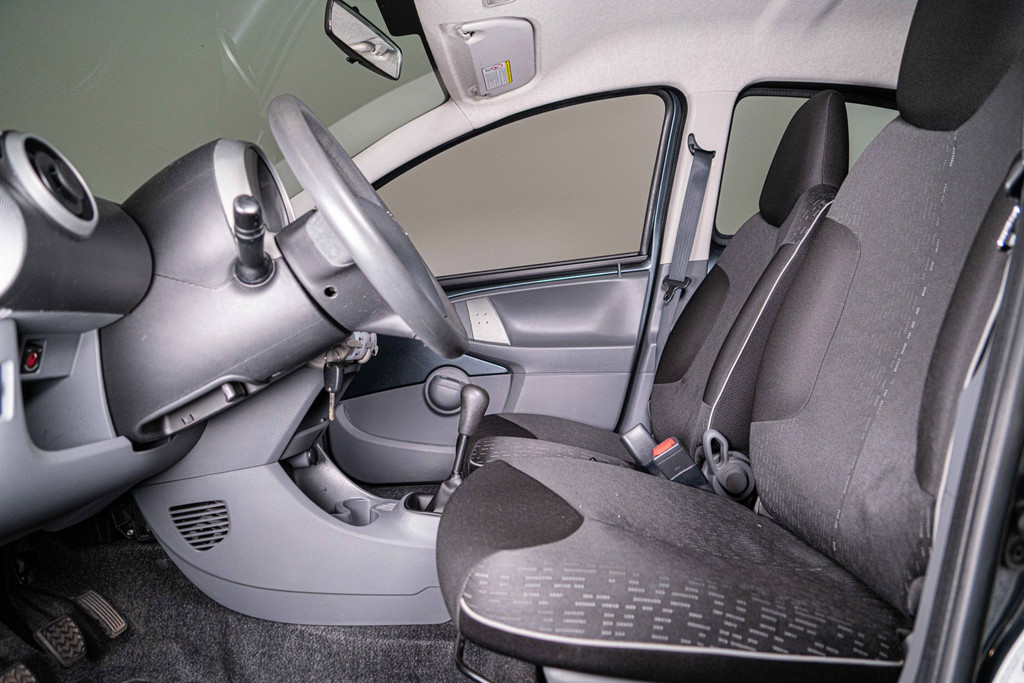 Peugeot 107 1.0-12V XS | Airco | Rijklaar 56548925-21.jpg | Autobedrijf van Geel