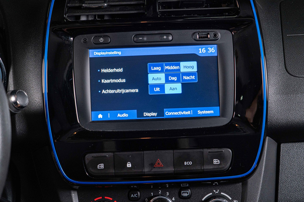 Dacia Spring Comfort Plus (Orange Pack) 27 kWh I Cruise controle I Achteruitrij camera 56580906-24.jpg | Autobedrijf van Geel