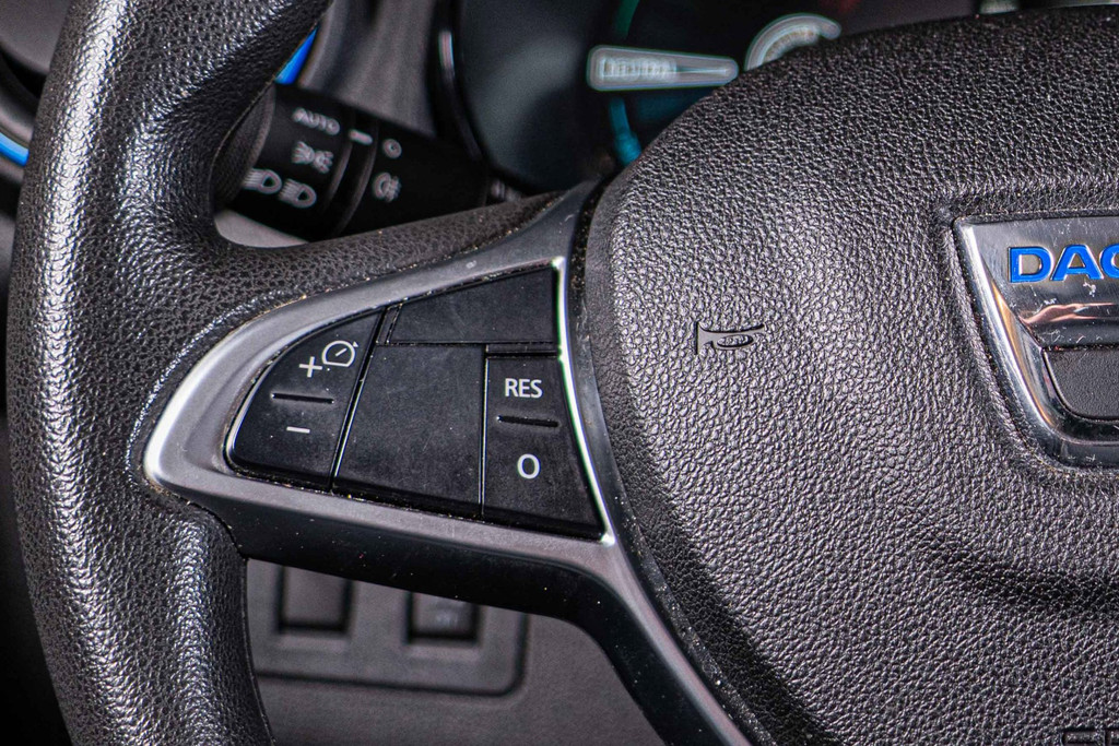 Dacia Spring Comfort Plus (Orange Pack) 27 kWh I Cruise controle I Achteruitrij camera 56580906-28.jpg | Autobedrijf van Geel