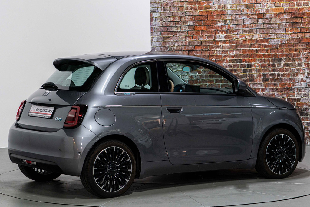 Fiat 500 La Prima 42 kWh I Apple carplay I Achteruitrij camera 56581054-11.jpg | Autobedrijf van Geel