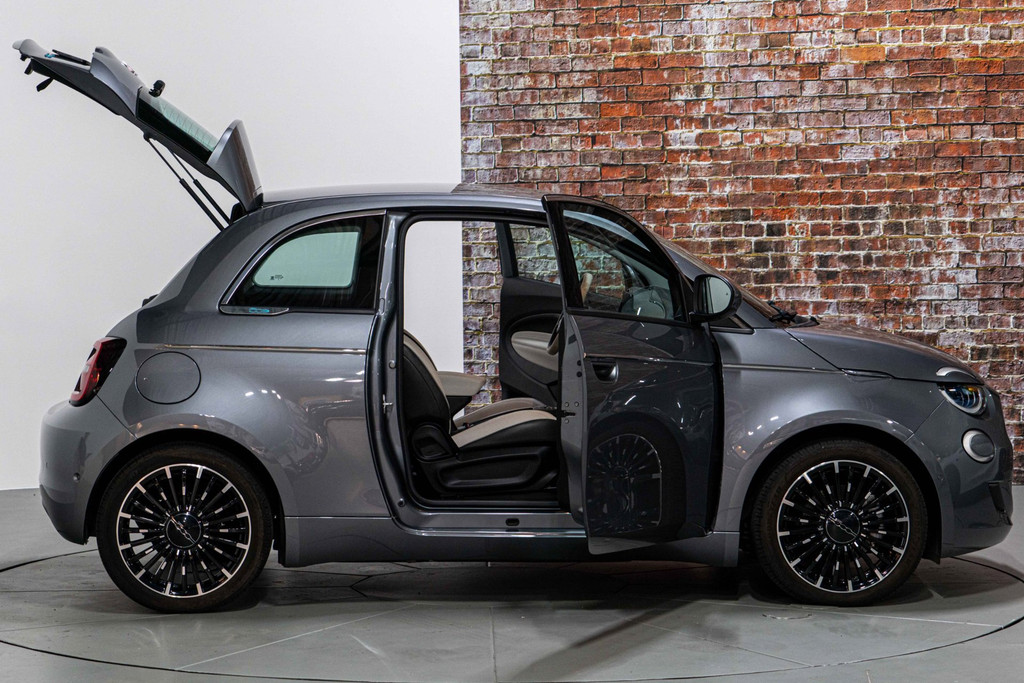 Fiat 500 La Prima 42 kWh I Apple carplay I Achteruitrij camera 56581054-13.jpg | Autobedrijf van Geel