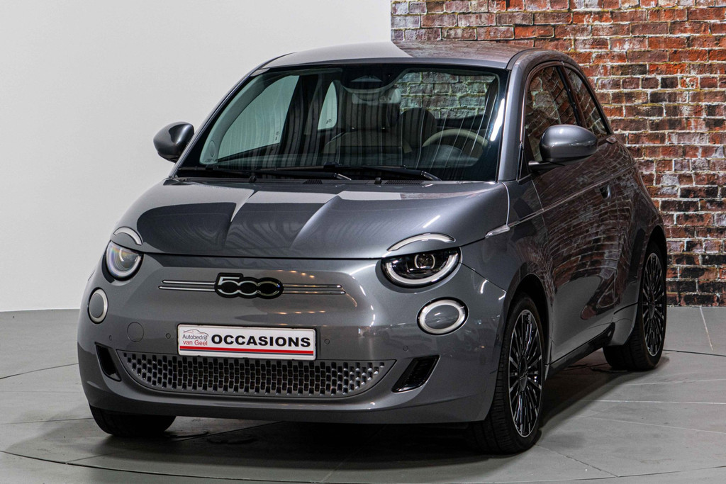Fiat 500 La Prima 42 kWh I Apple carplay I Achteruitrij camera 56581054-4.jpg | Autobedrijf van Geel