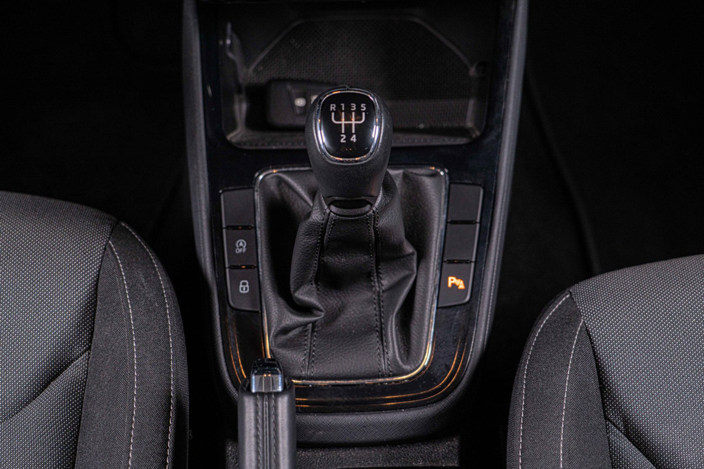 Škoda Fabia 1.0 TSI Business Edition | Achteruitrijcamera | LED 56613118-18.jpg | Autobedrijf van Geel