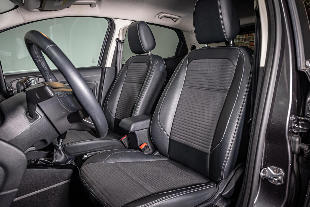 Ford EcoSport 1.0 EcoBoost Titanium I Navi I Stoelverwarming I Rijklaarprijs 56658370-2.jpg | Autobedrijf van Geel