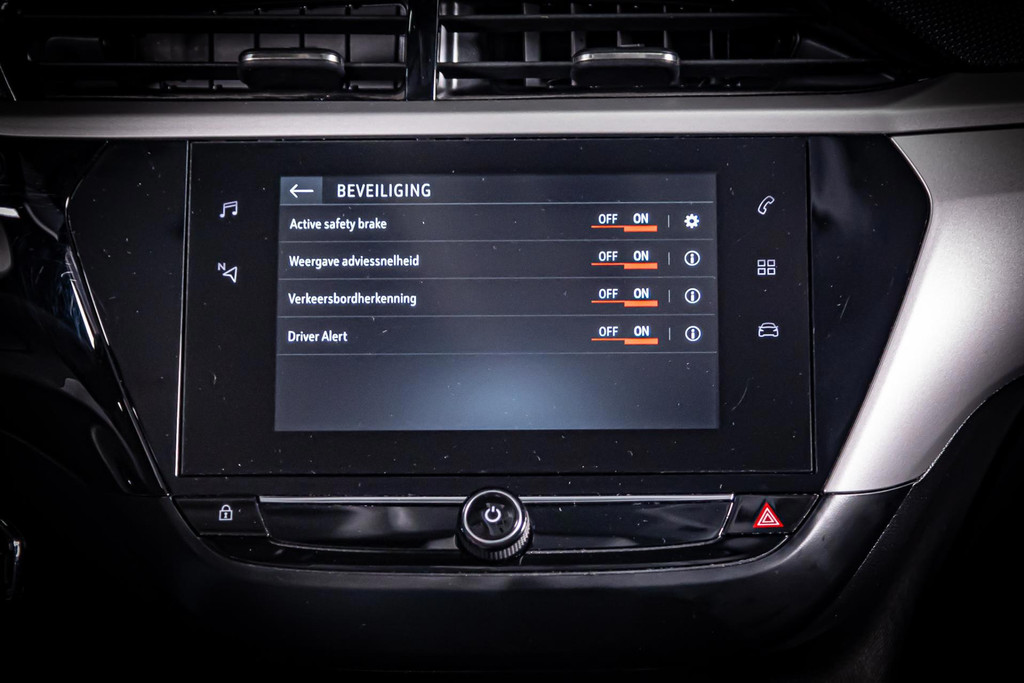 Opel Corsa 1.2 GS Line I Stoel&Stuur verwarming I Cruise controle I Rijklaarprijs 56698807-24.jpg | Autobedrijf van Geel
