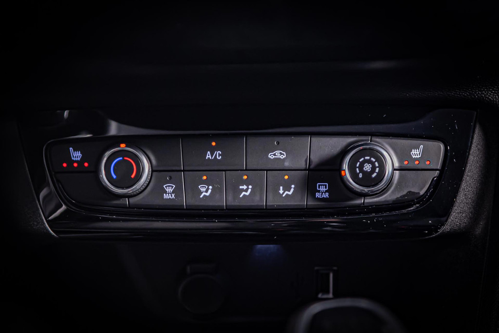 Opel Corsa 1.2 GS Line I Stoel&Stuur verwarming I Cruise controle I Rijklaarprijs 56698807-25.jpg | Autobedrijf van Geel
