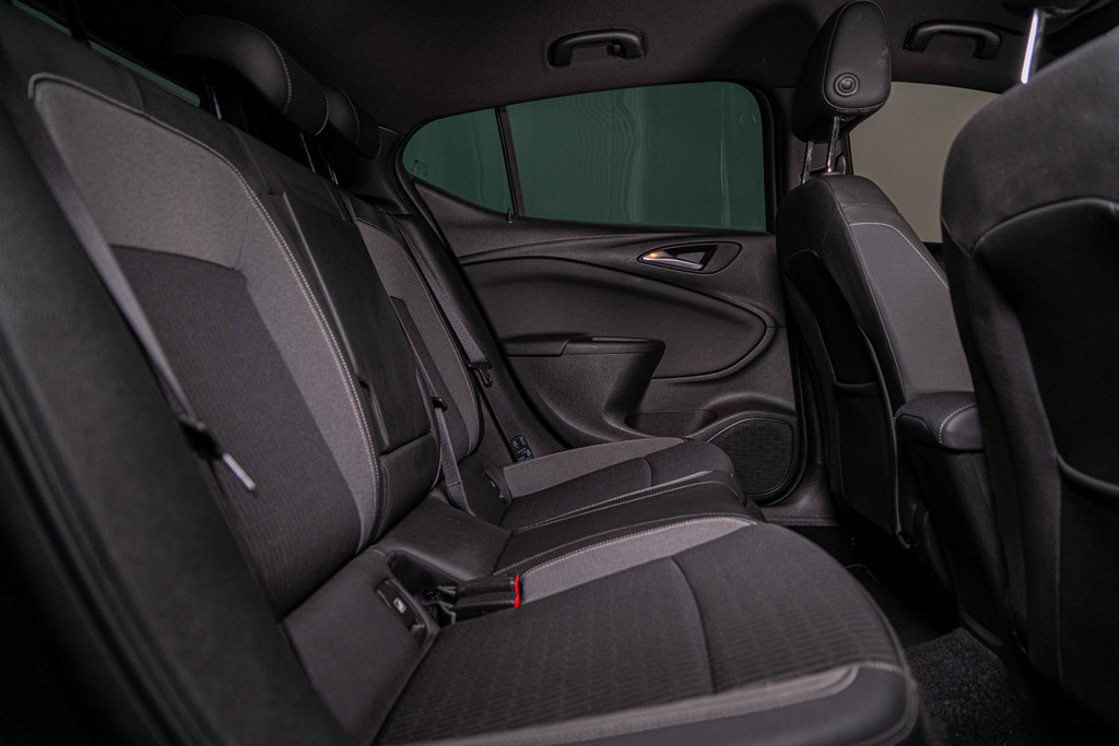 Opel Astra 1.2 Elegance | Apple carplay 56898236-32.jpg | Autobedrijf van Geel