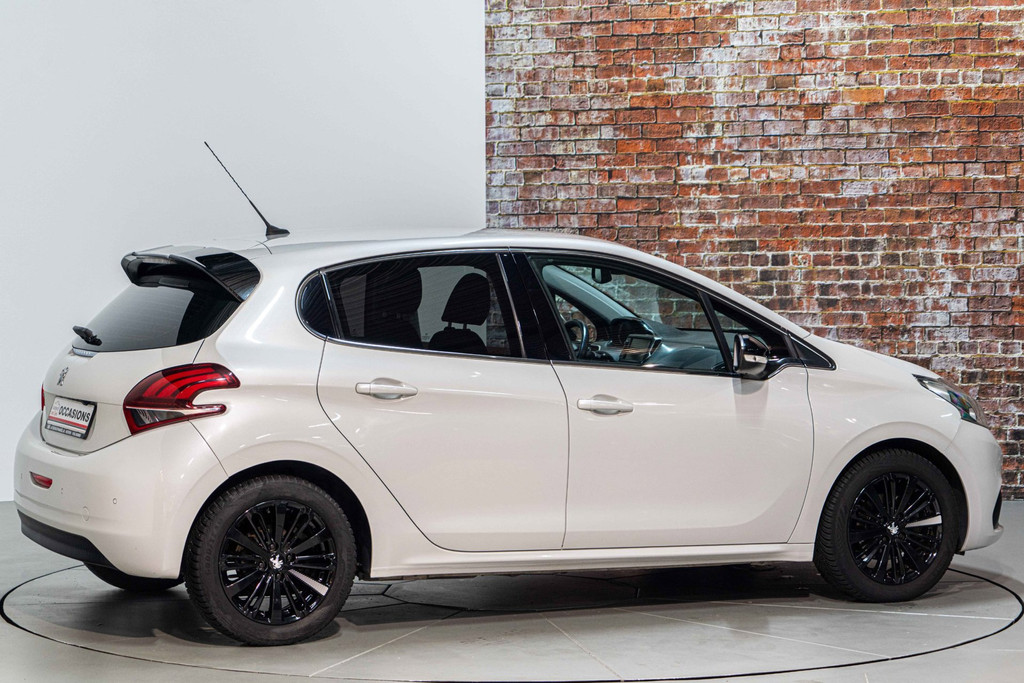 Peugeot 208 1.2 PureTech Allure | Navi | Cruise controle 57083828-13.jpg | Autobedrijf van Geel