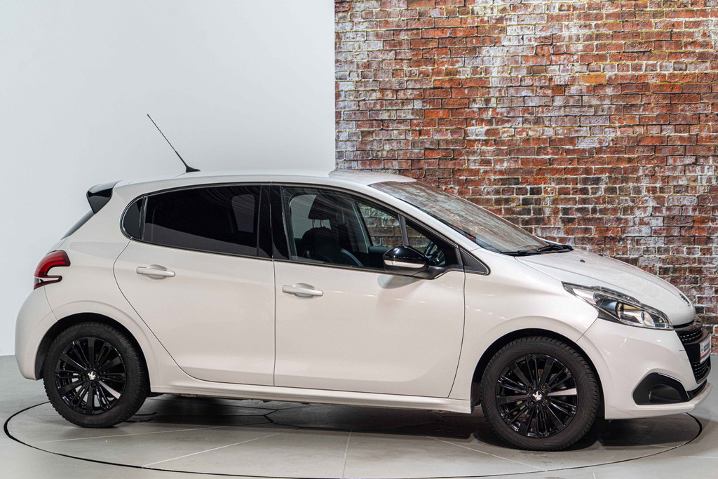 Peugeot 208 1.2 PureTech Allure | Navi | Cruise controle 57083828-17.jpg | Autobedrijf van Geel