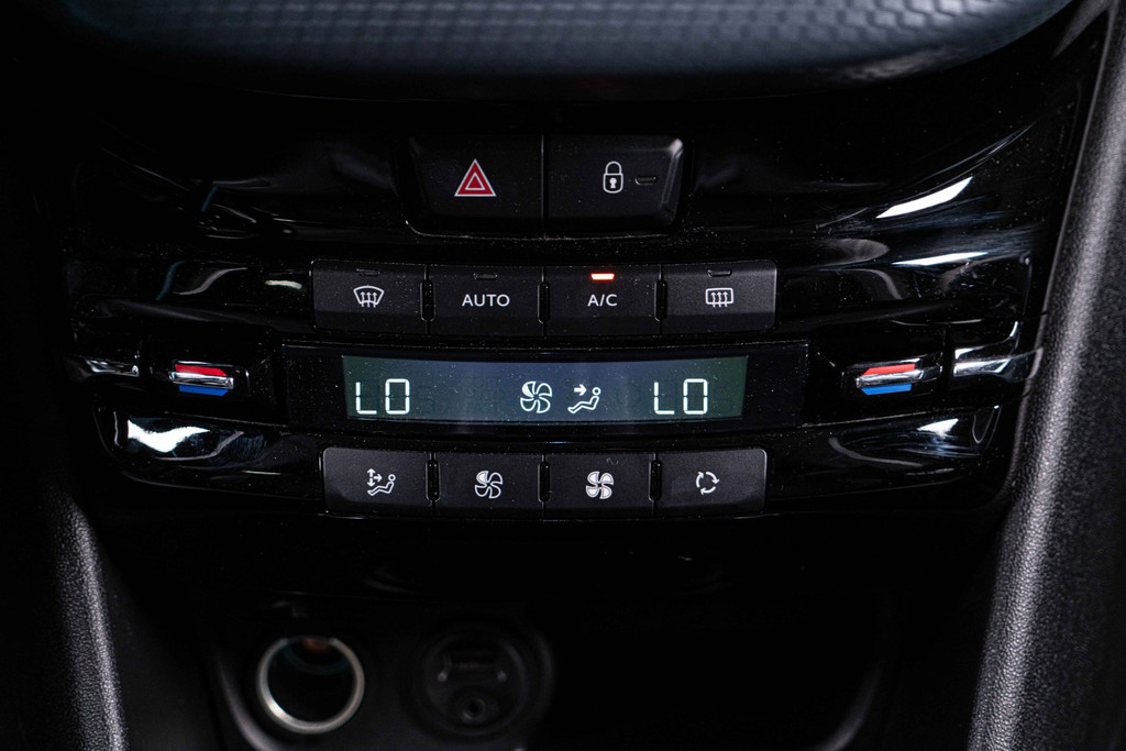 Peugeot 208 1.2 PureTech Allure | Navi | Cruise controle 57083828-22.jpg | Autobedrijf van Geel