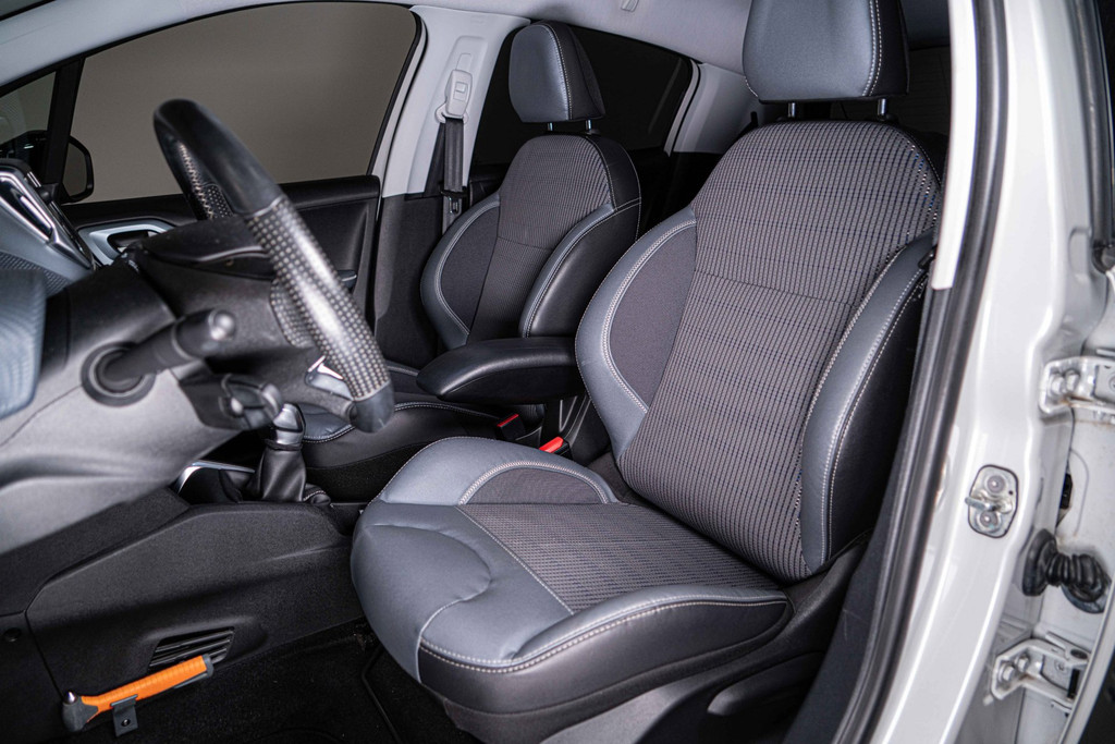 Peugeot 208 1.2 PureTech Allure | Navi | Cruise controle 57083828-3.jpg | Autobedrijf van Geel