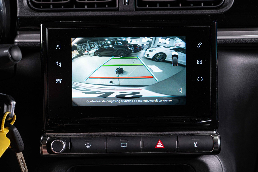 Citroën C3 1.2 PureTech Shine | Achteruitrij camera | Apple carplay 57117109-20.jpg | Autobedrijf van Geel
