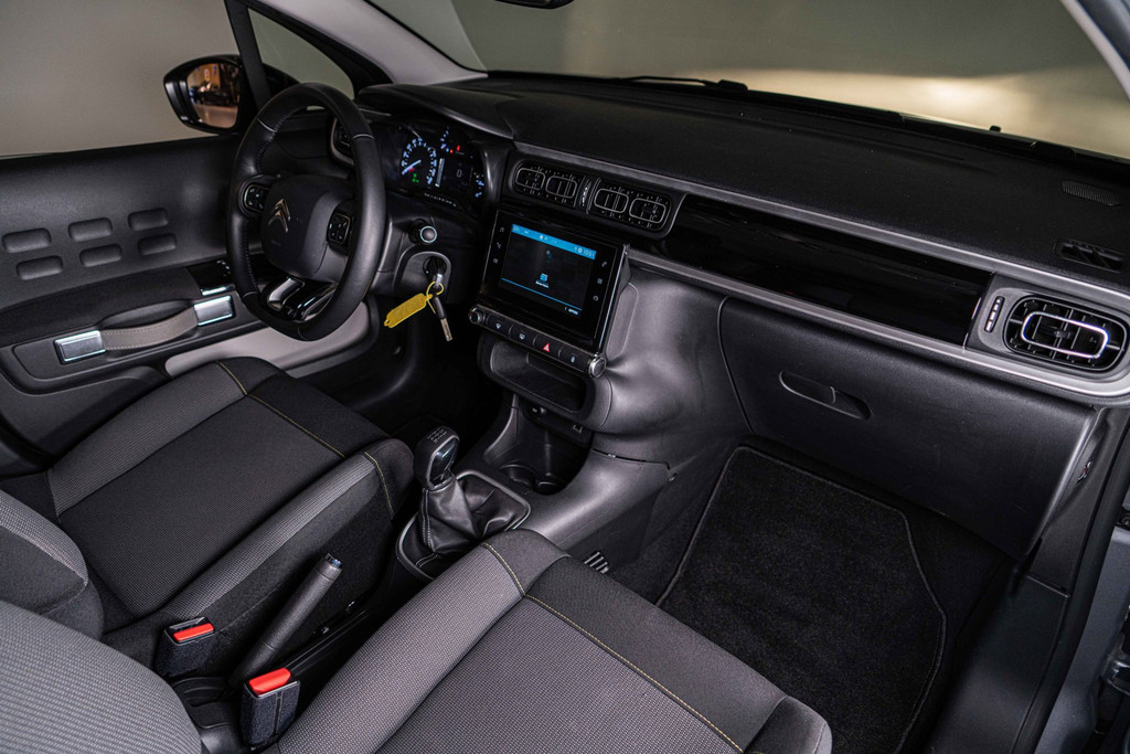 Citroën C3 1.2 PureTech Shine | Achteruitrij camera | Apple carplay 57117109-4.jpg | Autobedrijf van Geel