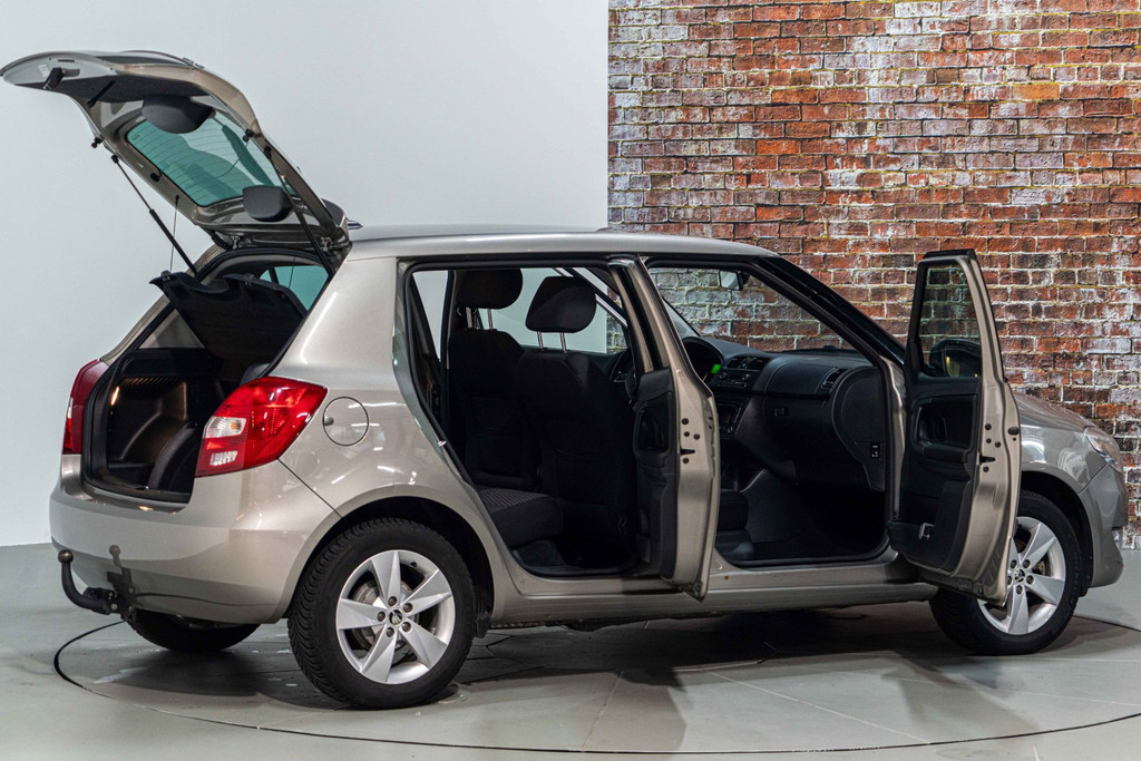 Škoda Fabia 1.2 TSI Drive I Navigatie I Airco 57119805-16.jpg | Autobedrijf van Geel